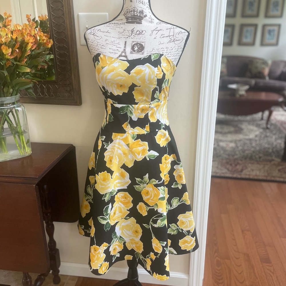 B. Darlin Garden Party Floral Dress 🌼